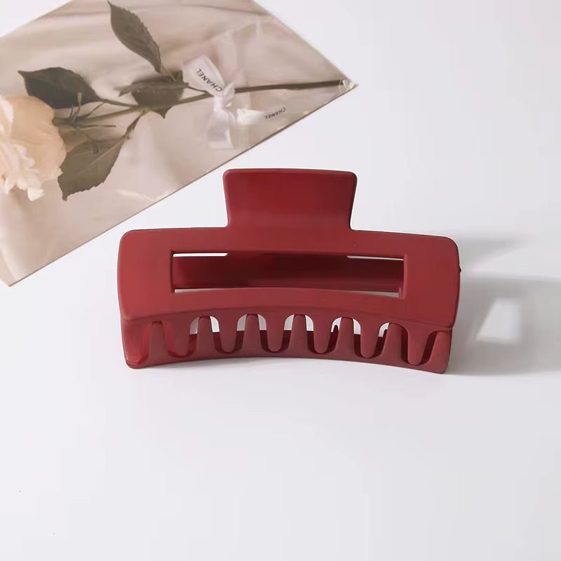 Soft Silicone Shark Hair Claw Clip – Non - Slip, Break - Resistant Grip for Women | Durable & Comfortable for Daily Wear & Sports - Sure Gadget